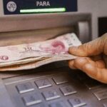 dev banka turkiyedeki subelerinin yarisinikapatiyor cPCyIDTz