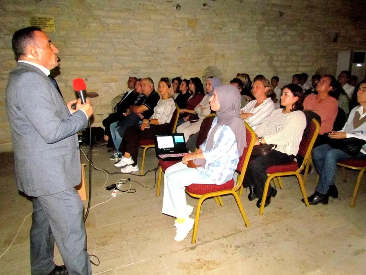 cesme kultur yolu festivalinde antik donem kazilari konusuldu 6cVBsLKk.jpg