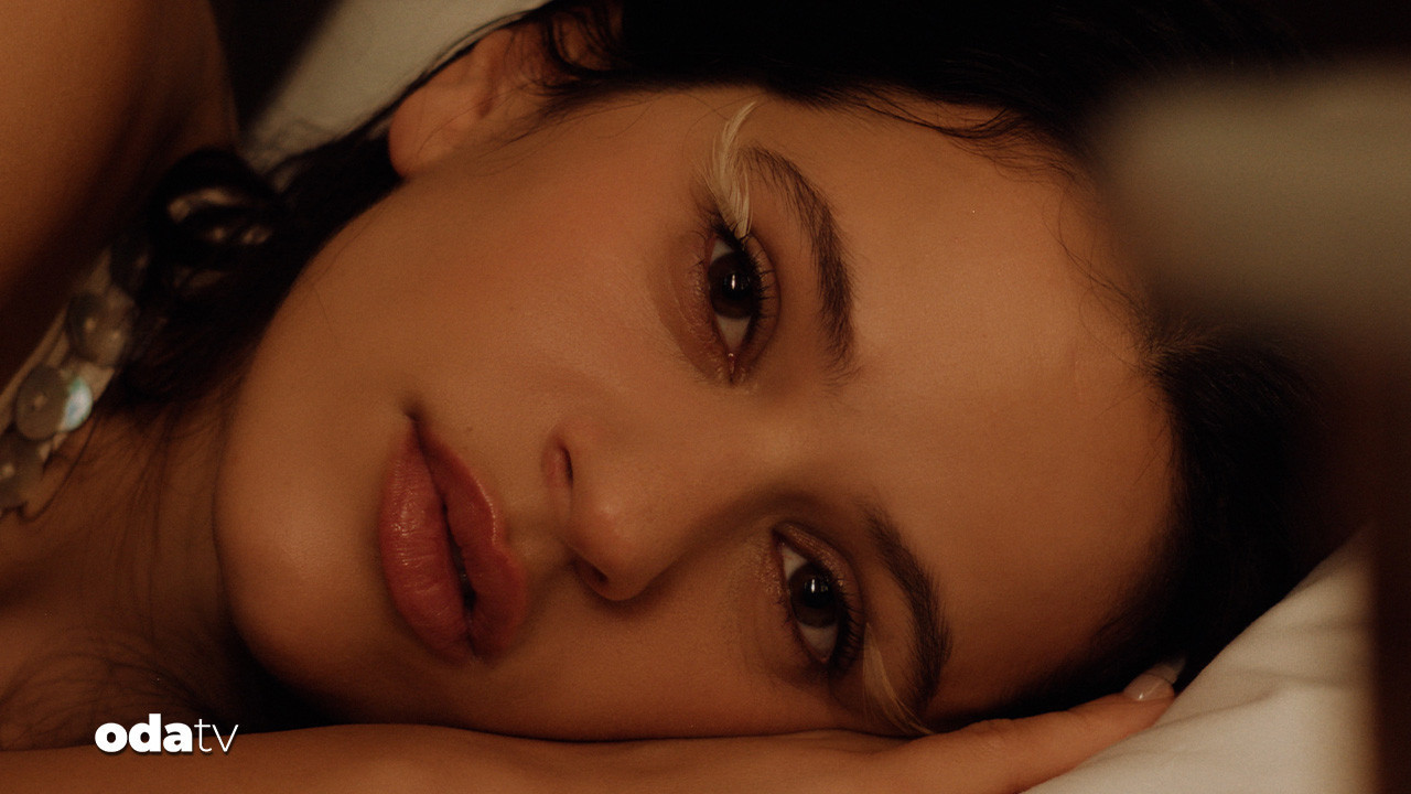 rosal adan lux albumune yeni tekli berghain LaC9nkZQ.jpg