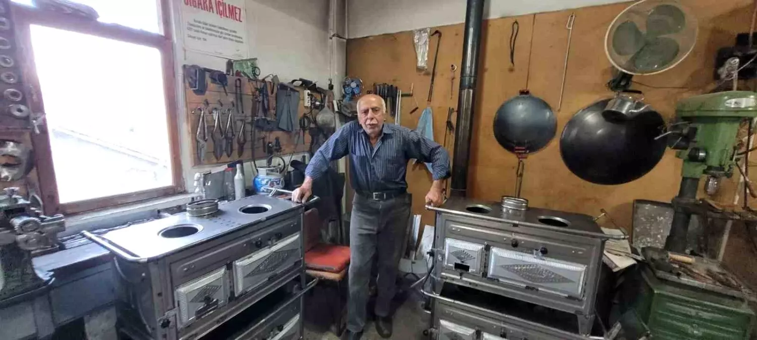 sobacilik meslegi 68 yasindaki mehmet akbas ile yasatiliyor VeAOlG5p.jpg