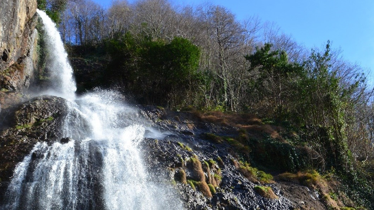 turistler akin ediyor yatirim yok caglayan selalesi bakimsizliga terk edildi AdiMepx8