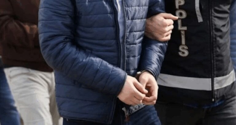 adiyamanda-uyusturucu-ticareti-yapan-saniga-15-yil-hapis-cezasi-rYuaETXb.jpg