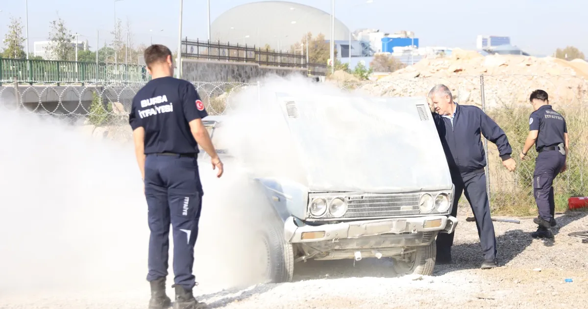 bursada otobus soforlerine yangin tatbikati CPqnjDU9.webp