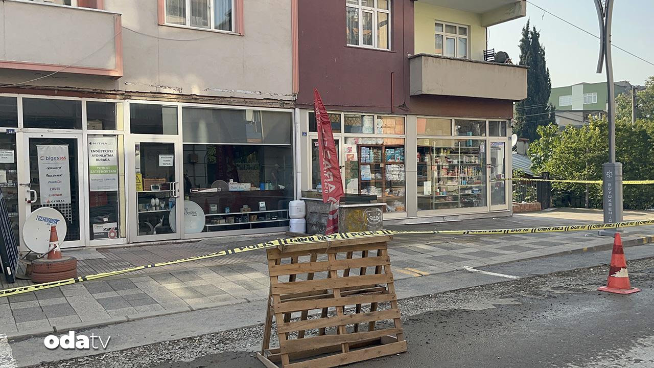 kolonlari catlayan bir bina daha bosaltildi QD3UVCSQ.jpg