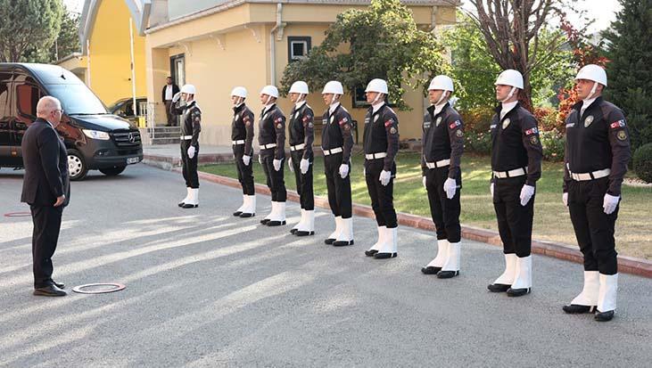 milli savunma bakani guler konyada incelemelerde bulundu kRpqep1L.jpg