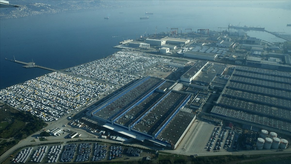 otomotiv-sektorunden-kasimda-38-milyar-dolarlik-ihracat-v7AqSvJF.jpg