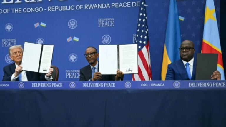 trumpin-arabuluculugunda-ruanda-ve-kongo-arasinda-tarihi-baris-anlasmasi-7cwCK7X8.jpg